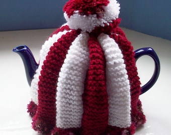 Pompom Tea Cosy fun retro knit vegan striped dark red sparkly white by SpinningStreak