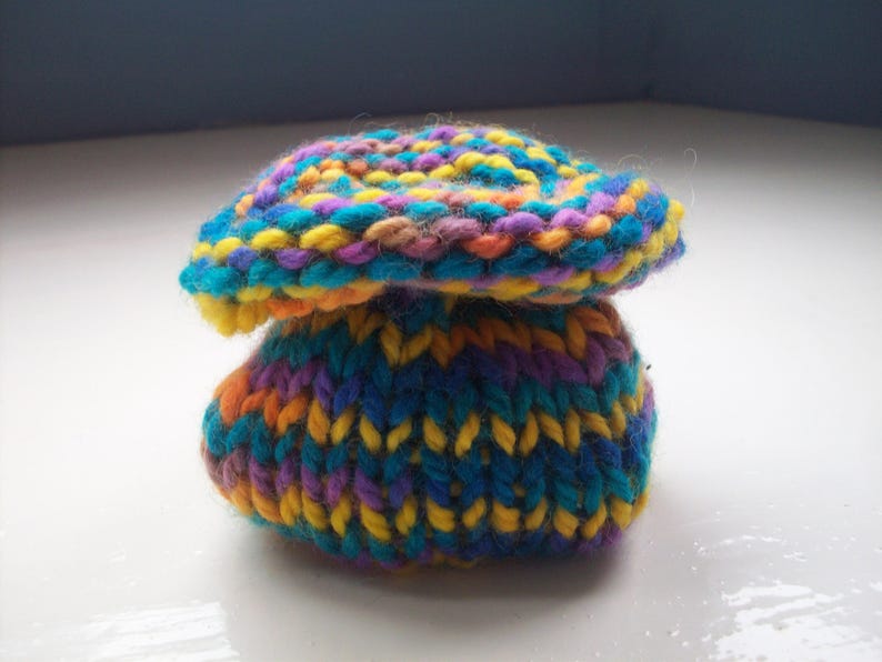 rune purse storage pouch small drawstring bag D/&D RPG coin pouch Hand knitted dice bag
