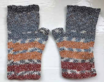 Hand warmers, lighter wool  and cotton mix, fingerless gloves, short thumb, hand knitted by SpinningStreak