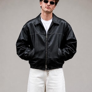 Ręcznie robiona kurtka bomber z czarnej skóry w stylu vintage dla mężczyzn w stylu retro z lat 90., z prawdziwej skóry owczej, casualowa, luźna, lekka, w stylu streetwear