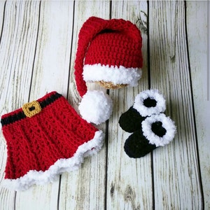 Crochet Santa Outfit Baby Girl-Baby Girl Santa Suit- Santa suit-newborn infant girl Santa Photo Prop-baby first christmas outfit-Santa Hat