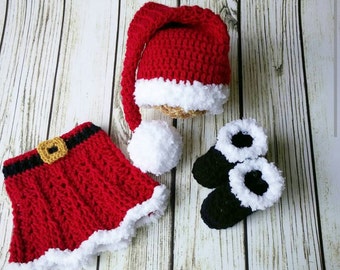 Crochet Santa Outfit Baby Girl-Baby Girl Santa Suit- Santa suit-newborn infant girl Santa Photo Prop-baby first christmas outfit-Santa Hat