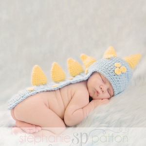 Newborn Baby Dinosaur costume- Crochet Dinosaur Prop- Dinosaur outfit- animal outfit - Dino Hat prop- Photography Prop- Halloween Costume