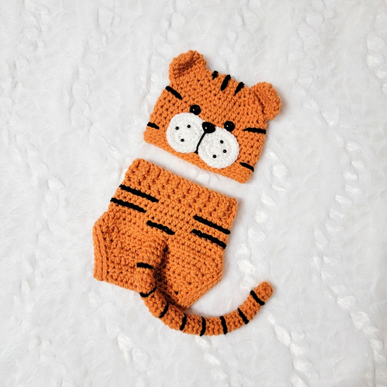 Newborn Tiger Outfit Baby Tiger hat-animal hat Tiger Set Newborn photo prop-Crochet baby outfit Halloween costume Year of the tiger image 4