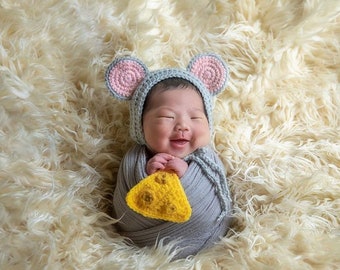 Mouse Hat - Year of Rat - Crochet Mouse Costume - Baby Hat - newborn photo prop - mouse Bonnet - crochet mouse outfit -Halloween Costume