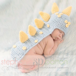 Crochet Newborn Baby Dinosaur Outfit- Dinosaur Outfit- Dinosaur costume- animal outfit - Dino Hat- Photography Prop- Halloween Costume