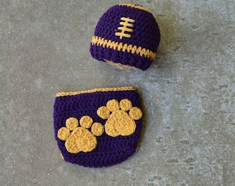 Conjunto de gorro y cubrepañal de fútbol americano de LSU para recién nacidos - gorro de bebé de LSU a crochet - Conjunto de LSU para recién nacidos - Accesorio fotográfico de LSU para recién nacidos - Gorro de fútbol americano de LSU para bebé