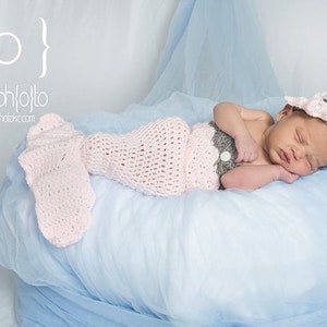 Baby girl Mermaid Outfit-Crochet Baby Mermaid-Mermaid Photography Prop-crochet Baby Mermaid set-Newborn Photography Prop-Mermaid Tail