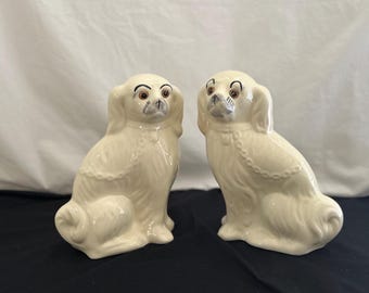 Pair of Vintage Staffordshire Style Spaniel Dog Figurines, Large 12-Inch Ceramic Pair, Mid-Century Reproduction