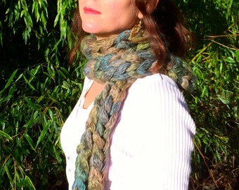 Chunky scarf, handknit