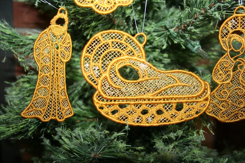 Embroidered Lace Nativity,Christmas Nativity,Jesus,Mary,Joseph,Star,Angel,Christmas Ornaments,Gold Christmas Ornaments,3D SEWBUSY12 FSL