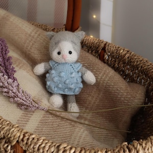 Kitten knitting pattern Toy knitting pattern Cat in dress pattern Toy for kids DIY toy Knitted animal pattern Cute cat knitting pattern
