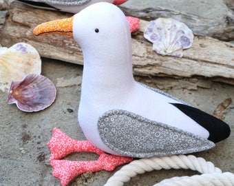 Gary & Glen, seagull plush sewing, seagull pattern, bird plush,bird softie, seagull plush, seagull softie, felt pattern