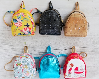 Patrón de mini mochila, bolso para muñeca, mochila de juguete. Mochila Blythe. Descarga instantánea.