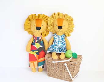 Lion sewing pattern, plush pattern, digital download, stuffed lion, lion, stuffed animal, indie sewing pattern