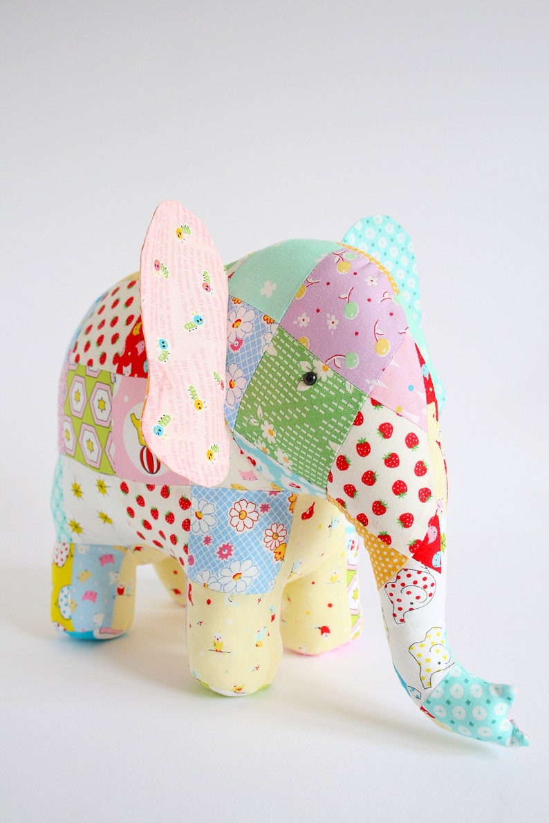 Elephant sewing pattern, elephant pattern, instant download, stuffed animal, stuffed toy pattern, patchwork elephant 