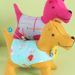 Patron de couture pour chien, jouet pour chien PDF, modèle softie pour chien, modèle de chien en peluche, modèle de chien en feutre, chien écossais, cadeau pour amoureux des chiens