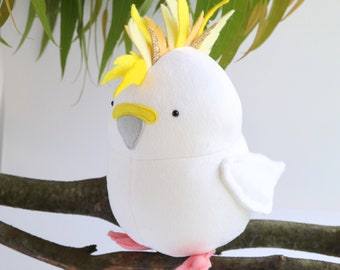 cockatoo sewing pattern, plush pattern, budgerigar,soft toy pattern, plush sewing pattern PDF, budgie, cockatiel, bird toy