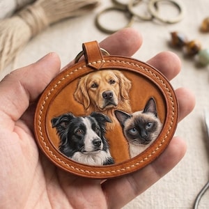 Llavero de mascota personalizado con foto, llavero de cuero personalizado, llavero de perro y gato hecho a mano, llavero con foto grabada, adornos para bolsos y llaveros. 3 Pets One Side