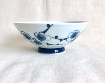 Vintage Blue White Asian Porcelain Rice Bowl Signed with Kanji Letters, Apple or Cherry Blossom