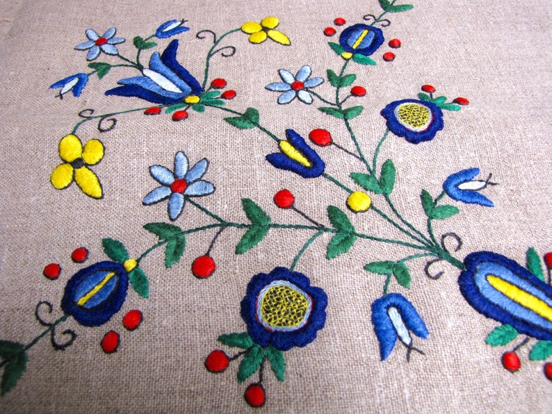 Scandinavian Table Topper Embroidered Tablecloth Small Satin Stitch Colorful Primary Colors Linen MCM Vintage Bright tablecloth