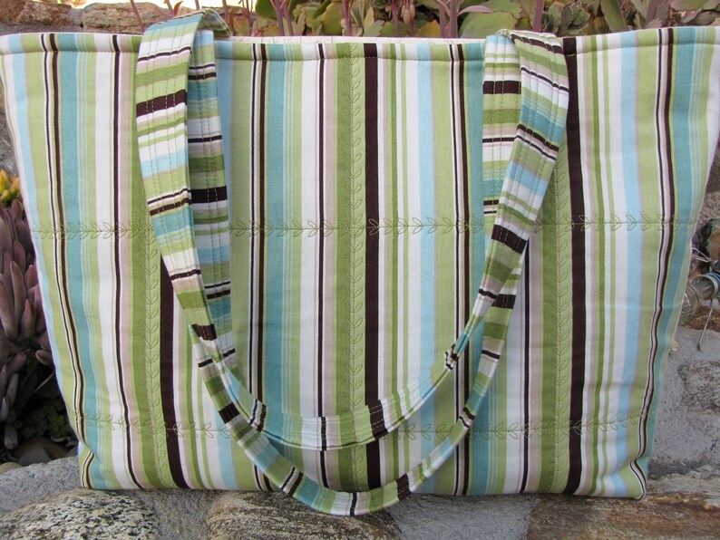 Gift Handmade blue green Patchwork tote bag Embroidered handbag Amy Butler Tote Bag Pink Quilted Bag Purse Large bag Shopper