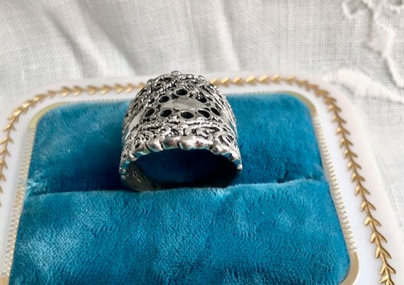 Vintage Large Ornate Filigree Silver Ring - image 4