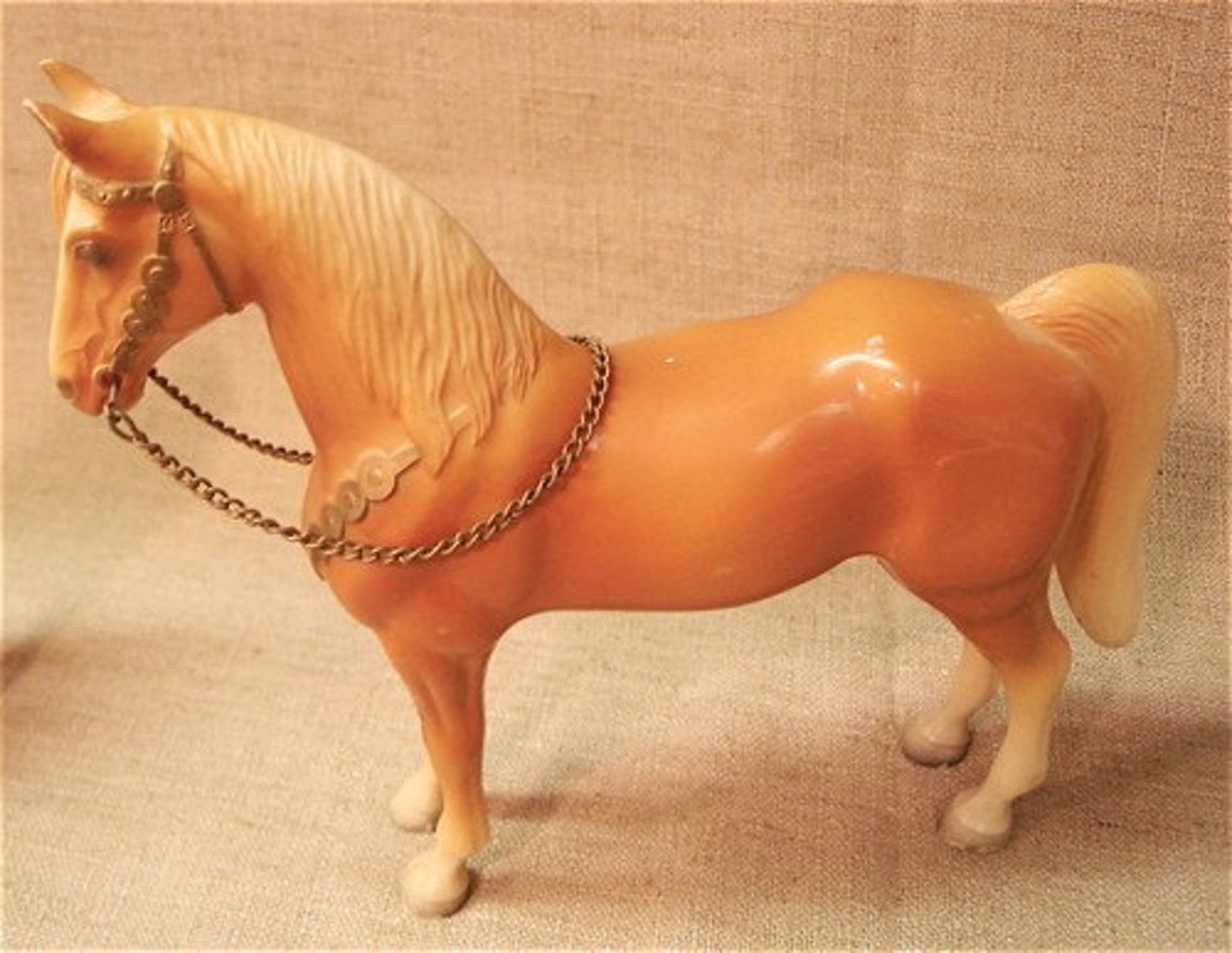 Pair Vintage Plastic Horses 1 with Saddle Hartland Breyer Etsy