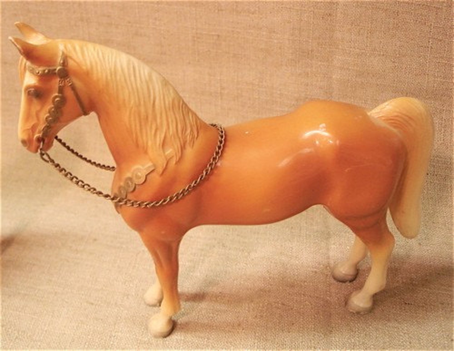 Pair Vintage Plastic Horses 1 with Saddle Hartland Breyer Etsy