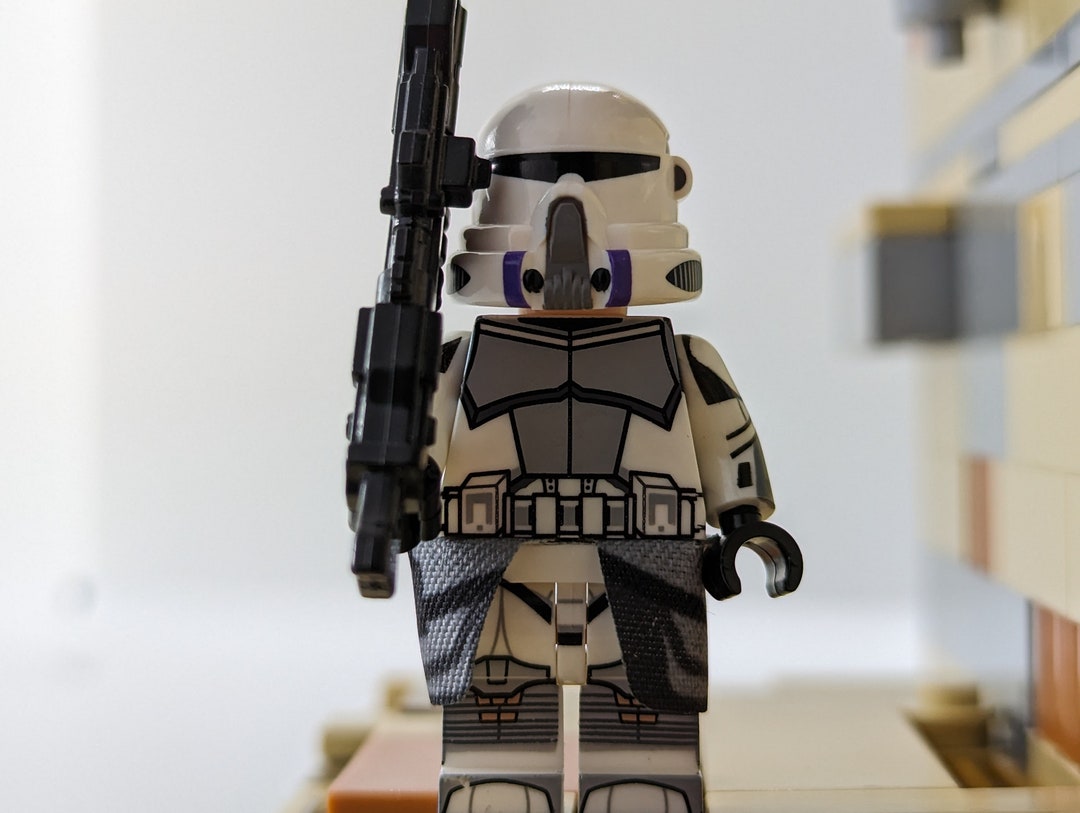 Star Wars 187th Legion Clone Airborne Trooper Specialist Lt. Grey White ...