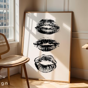 Black White Kiss Lips Wall Art, Retro Funky Print, Aesthetic Preppy Printable Poster, Cute Apartment Decor, Girly College Dorm, Coquette
