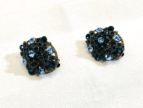 Shades of Blue Rhinestone Earrings Clip On Vintag… - image 2