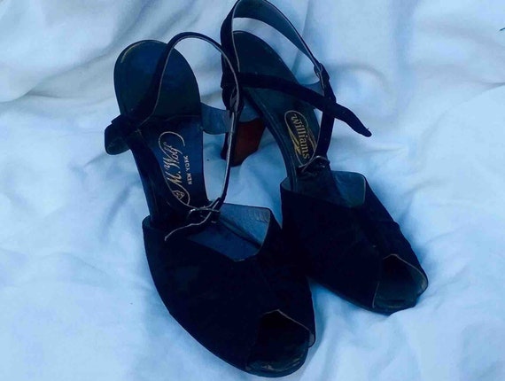 Ladies pumps cheap size 7