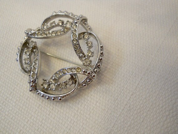 Vintage 1980s 80s Round Brooch Silver Tone Clear … - image 2