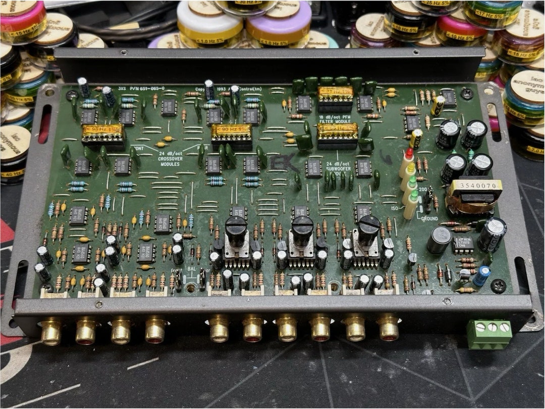 AudioControl オーディオコントロール　24XS studio 車・バイク・自転車 【完動品】AudioControl 24XS オーディオ