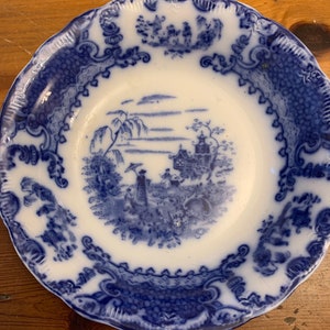 Antique English Ironstone Flow Blue Chinoiserie Bowl