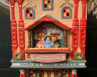 New Dept 56 Christmas Doll Museum