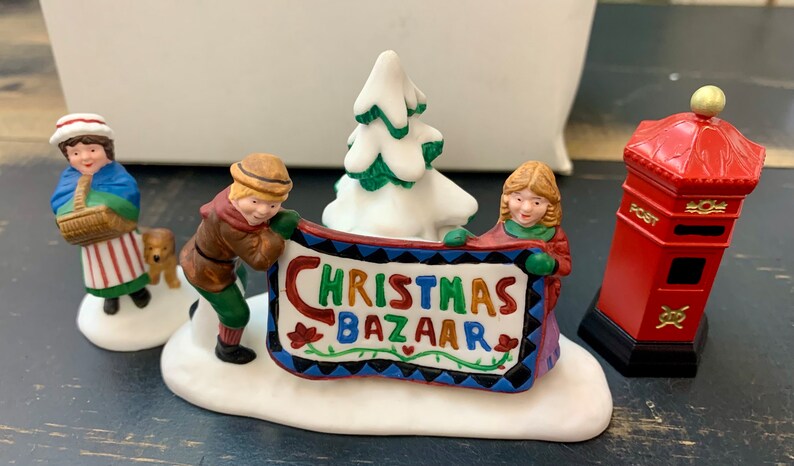 New in Box Dept 56 Santa's New England Village Christmas Bazaar Sign & English Post Office Box vintage Christmas
