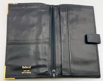 Cartera de viaje grande plegable Burberrys Black Lamb vintage, tarjetero y funda para pasaporte vintage.
