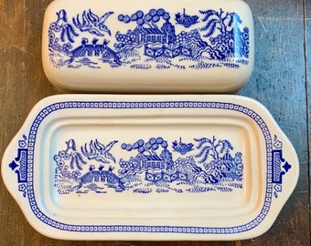 Vintage Blue Willow Butter Dish Chinoiserie Butter plate blue & white Kitchen