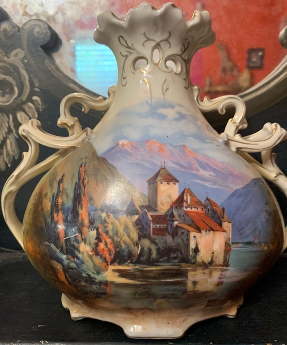 Antique Royal Bayreuth Bavarian Porcelian Vase Mountains & Lake Transferware Scene Grannycore Intentional Clutter Decor