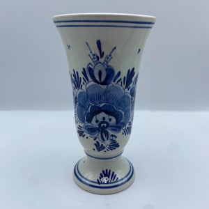 Vintage Dutch Hand-Painted Delft Blue/White Floral Footed Bud Vase