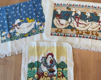 Vintage Goose & Chicken Kitchen Towels Set: 1980s Farmhouse Decor