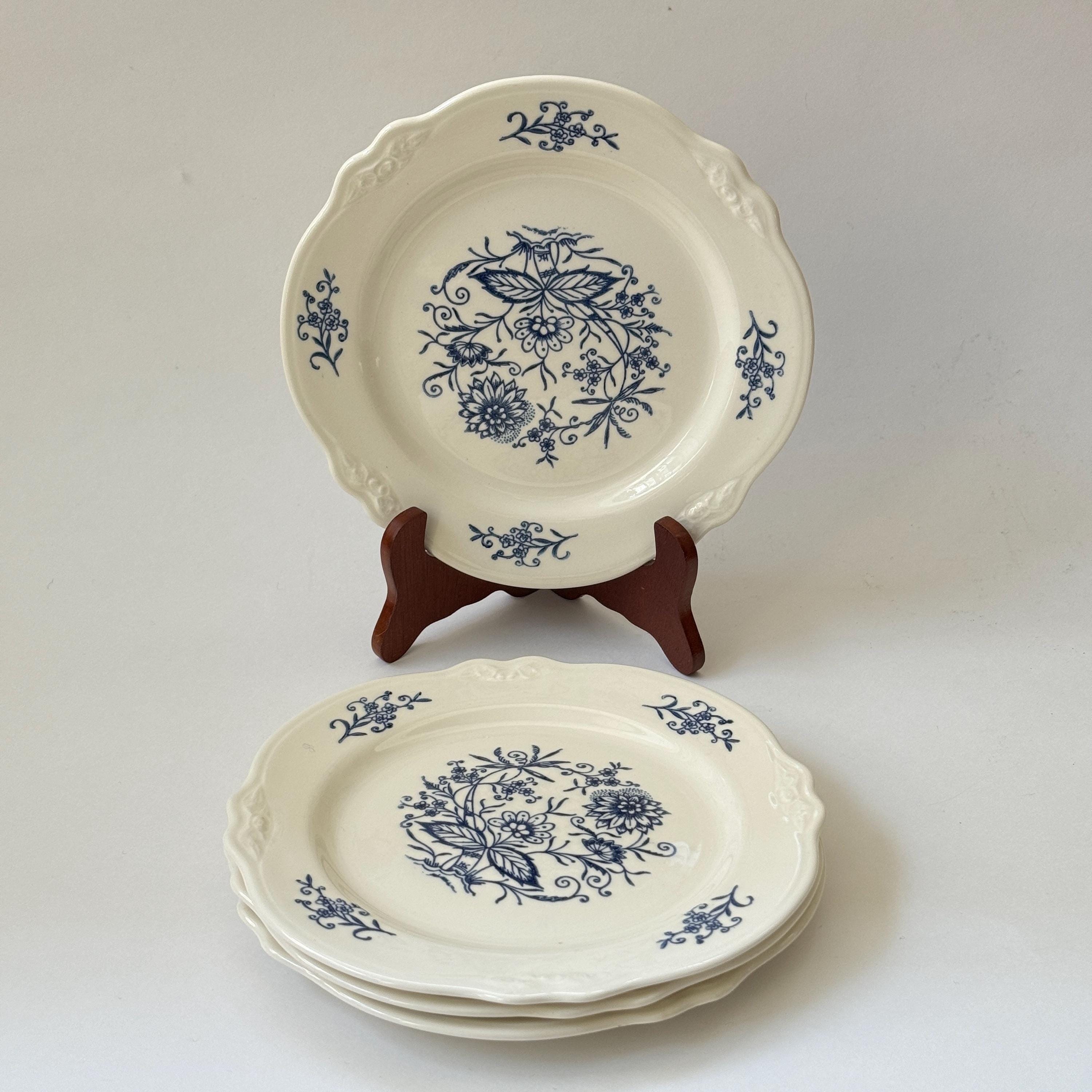 Set of Four Vintage 1960s Homer Laughlin Sheffield Imperial Blue