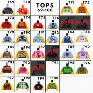 Op de afbeelding: Een raster van diverse plastic torso-onderdelen voor speelfiguren met het label TOPS 69-100. Elke torso heeft unieke kleuren, patronen en ontwerpen, waaronder shirts, jasjes en truien. Sommige items zijn gemarkeerd met een rode OUT OF STOCK stempel.