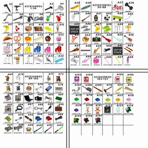 Op de afbeelding: Een raster met miniatuur speelgoedaccessoires genummerd van A1 tot A127, waaronder etenswaren, muziekinstrumenten, sportartikelen, gereedschap en diverse huishoudelijke voorwerpen, waarbij sommige vakjes zijn gemarkeerd als niet op voorraad.