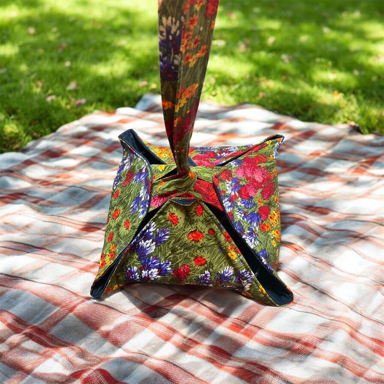 Quilted casserole carrier
