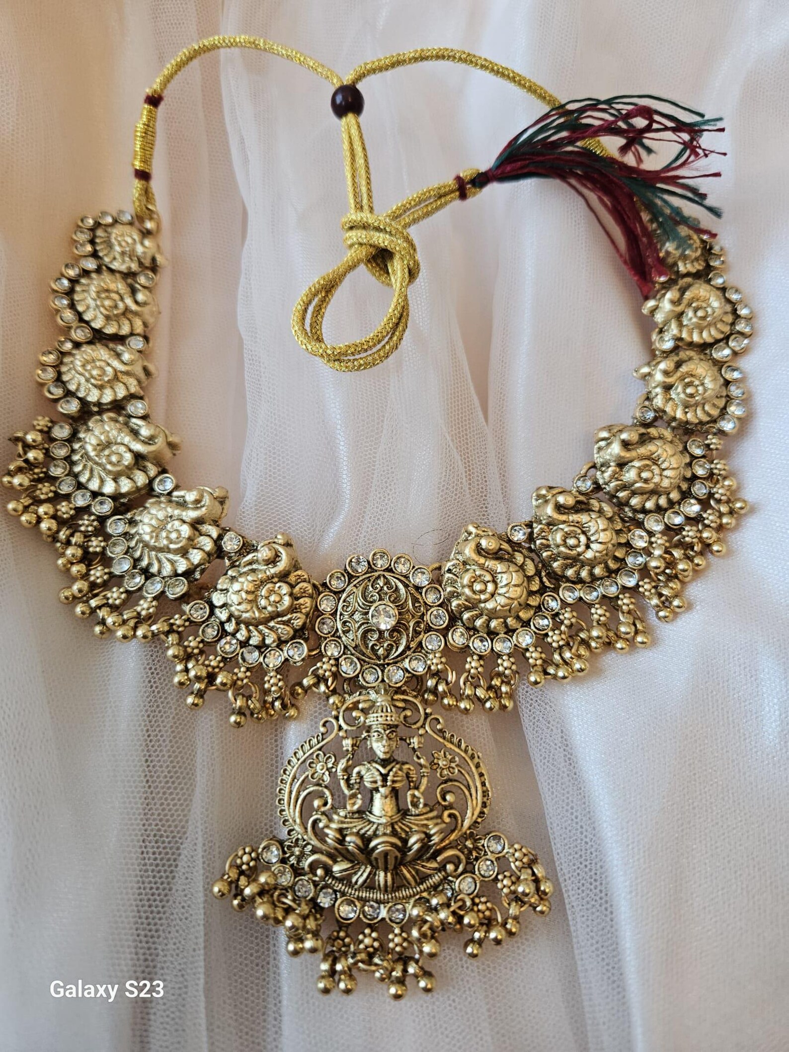 Eye Catchy Lakshmi Goddess Pendant Nakshi Temple Necklace /AD Stones ...