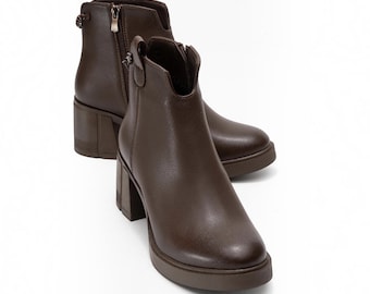 Brown Chunky Heel Ankle Boots for Women, Vegan Leather Warm Lined Booties, Dark Academia Platform Boots, Comfortable Winter Block Heel Shoes