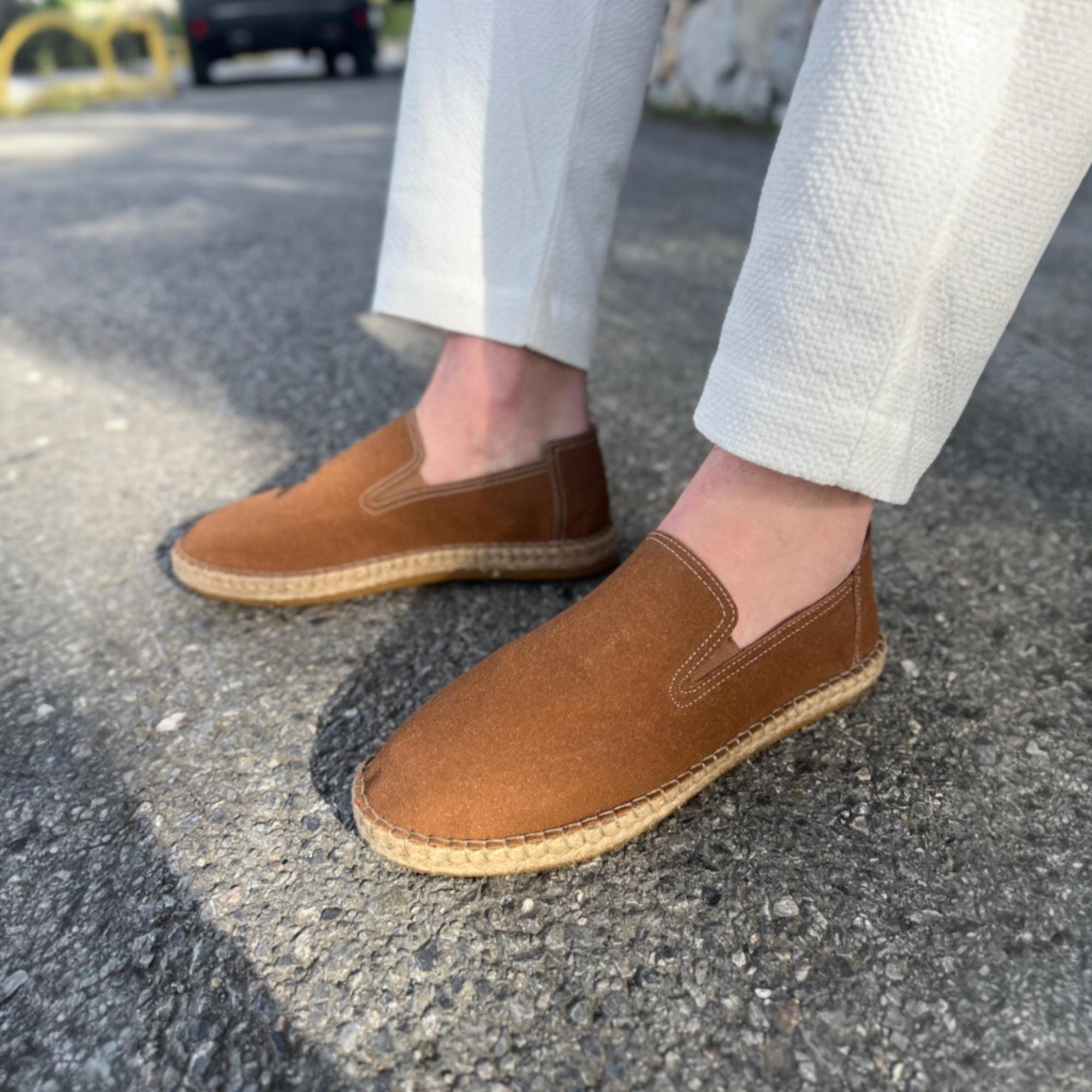 Eric Michael Mens Sz EU 43 US 12 Tan Brown Suede Slip On Loafer Espadrille Shoes Eric Michael Addison Platform Espadrille Taupe main image 4